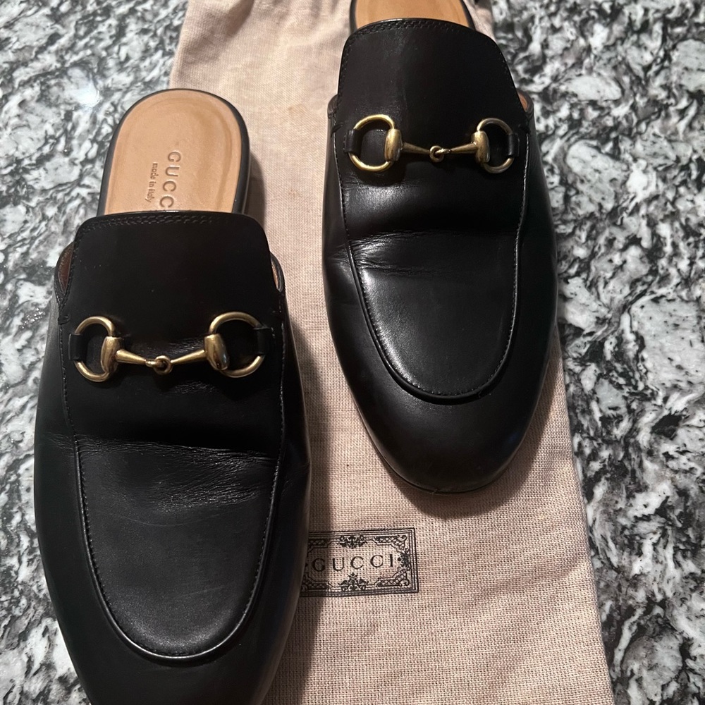 Gucci Princetown Leather Slipper